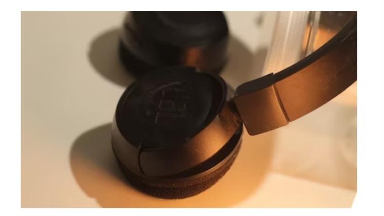 Wireless Freedom: Elevate Your Audio Experience with A Wireless Headset Elevate Your Audio Experience with a Wireless Headset