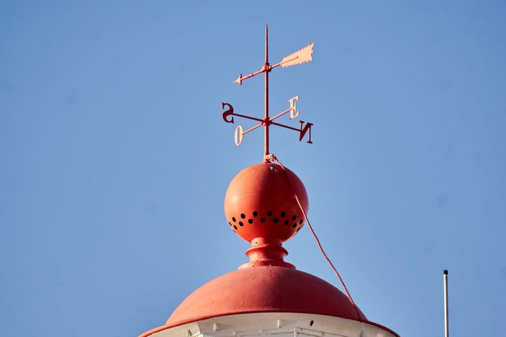 Indicators That a Roof Repair Company Should Inspect Your Roof featured 21719