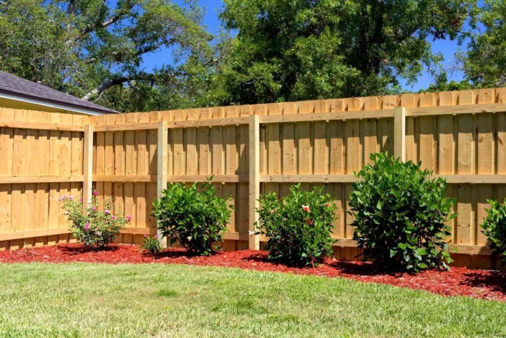 7 Best Fence Companies Near Grand Rapids, MI, For Residential And Commercial Installation featured 22176