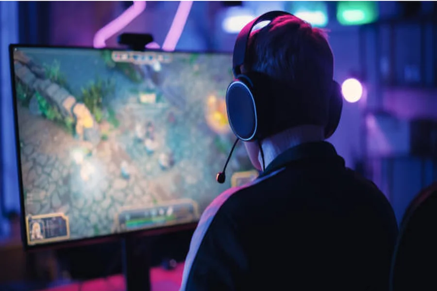 What Makes a Game Simple to Start but Difficult to Fully Understand? Game Simple